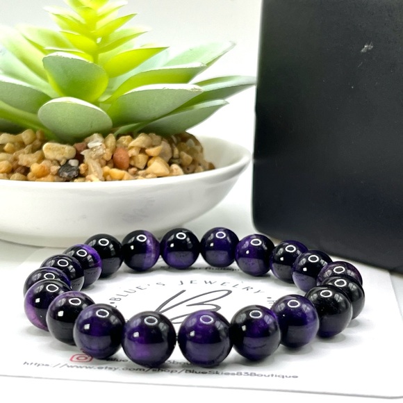 Dark Purple Tigers Eye Beaded Bracelet - Picture 6 of 7